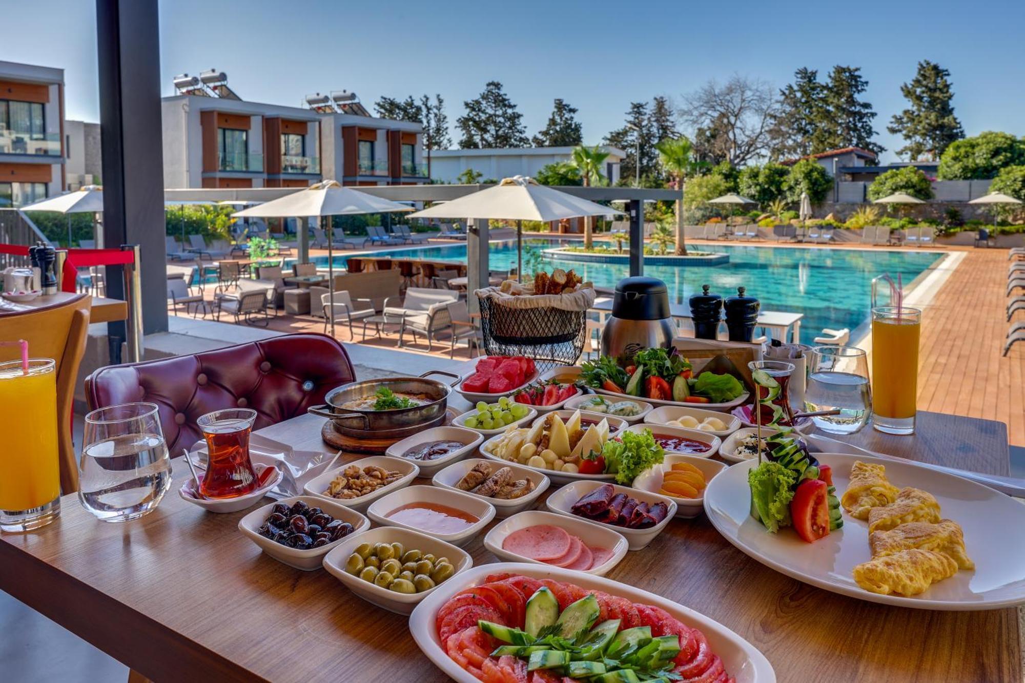 Celeste Bella Luxury Hotel & Spa Ortakent Eksteriør bilde